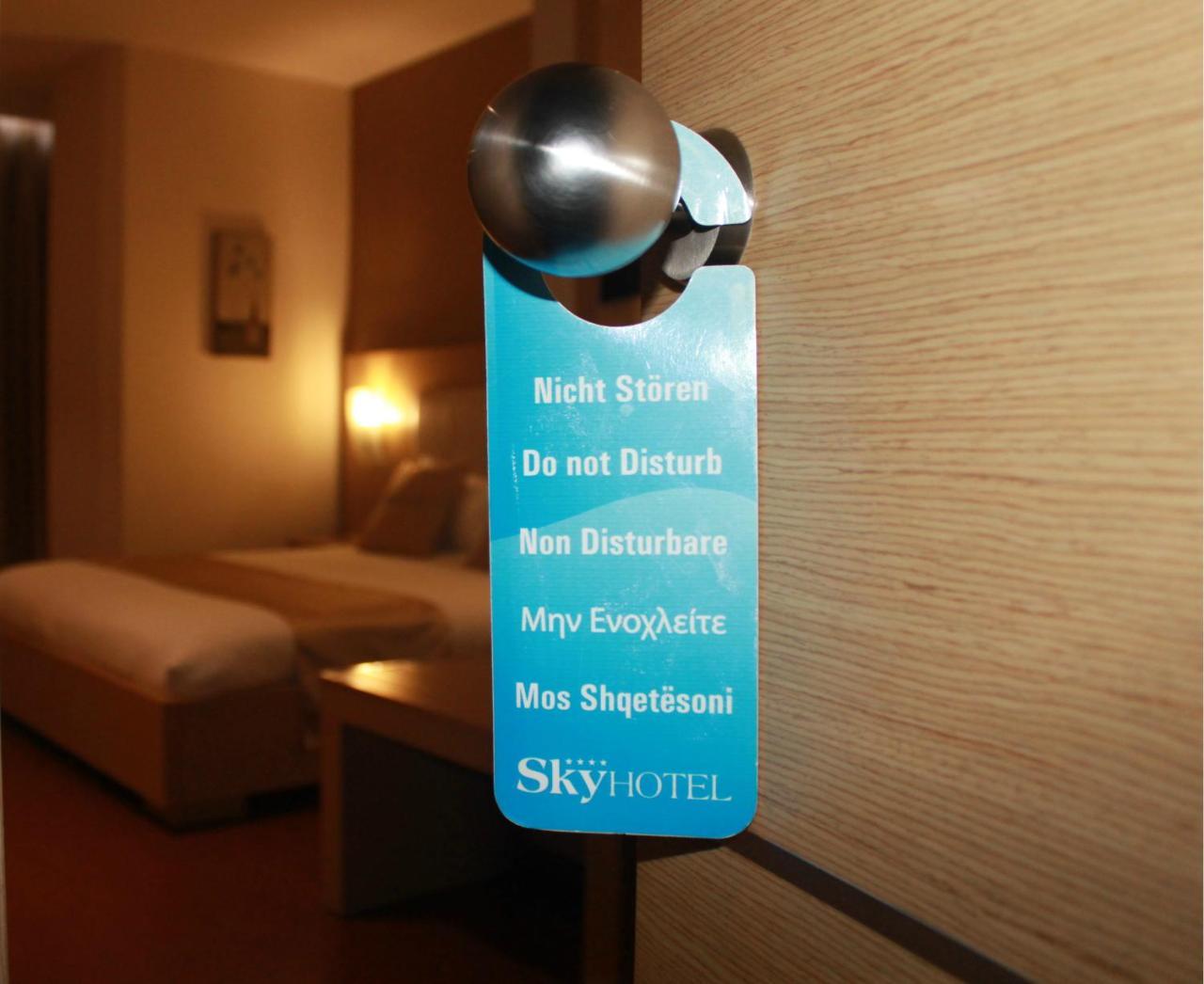 Sky 2 Hotel Tiranë Ngoại thất bức ảnh